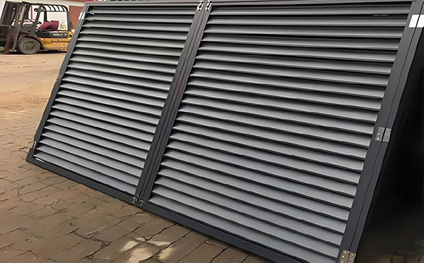 托喀依乡百叶窗