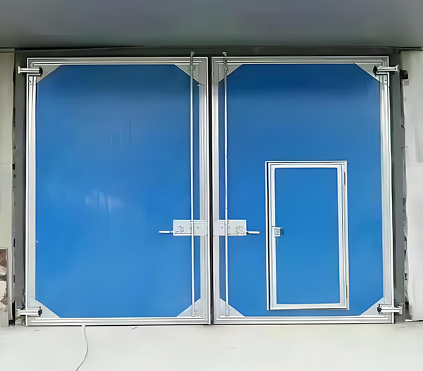 托喀依乡工业平开门