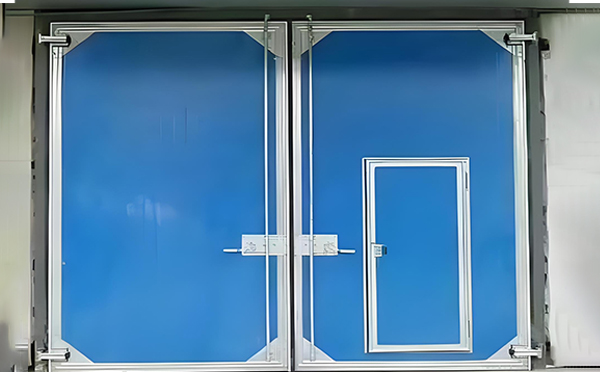 托喀依乡工业平开门