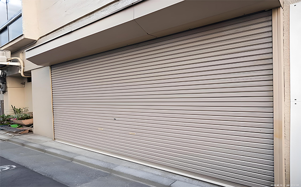 托喀依乡卷帘门