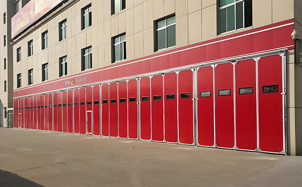 托喀依乡工业折叠门