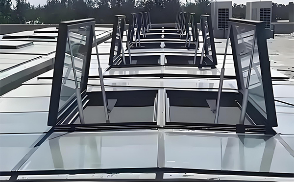 托喀依乡兰州托喀依乡排烟窗选型安装与维护实用指南 托喀依乡兰州托喀依乡排烟窗选型安装与维护实用指南