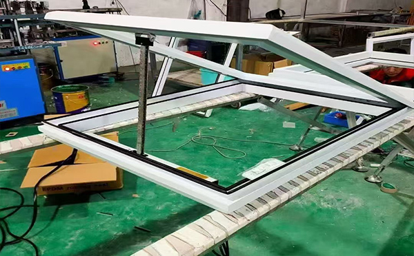 某地下车库出入口托喀依乡排烟窗配置工程 某地下车库出入口托喀依乡排烟窗配置工程